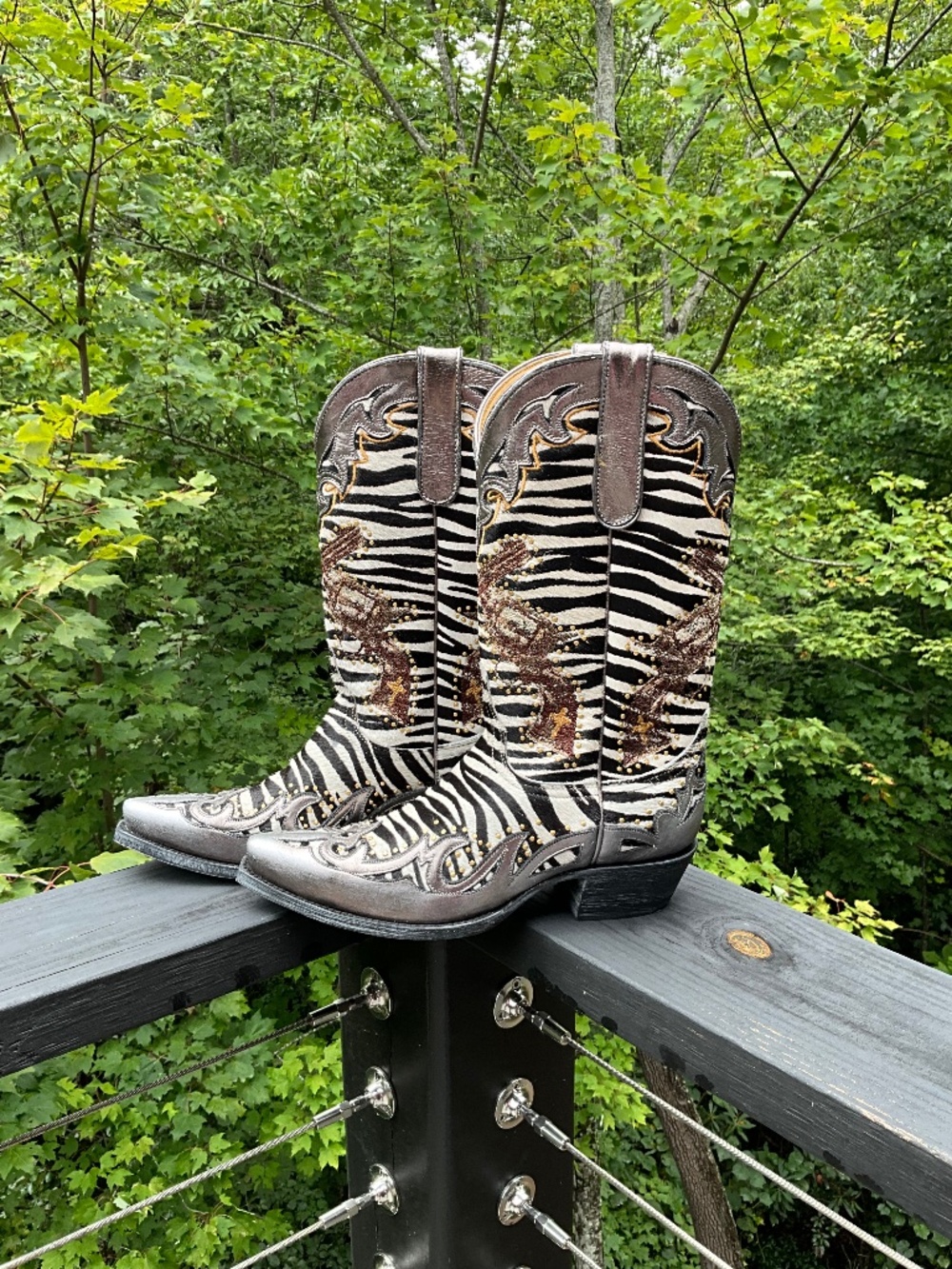 OLD GRINGO boots. Size 8. NEW. Hair-on-hide. Zebra. Over the top cool!